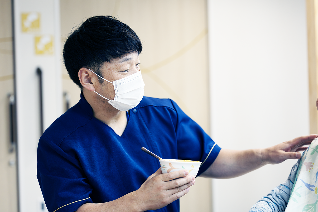 介護で働き始めたきっかけは何ですか?